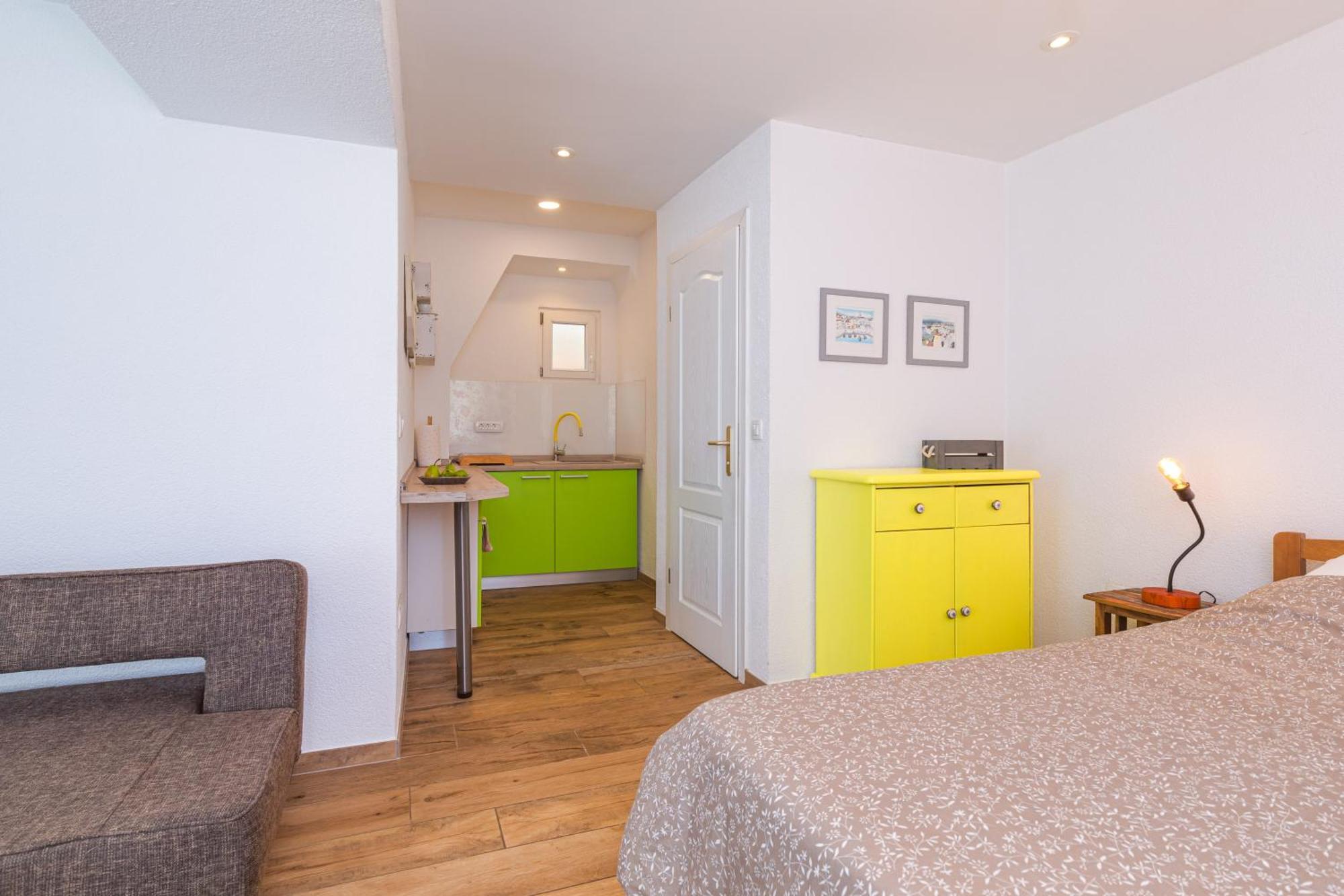 Yvonne Apartment Krk Town Luaran gambar