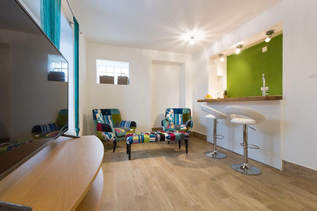 Yvonne Apartment Krk Town Luaran gambar