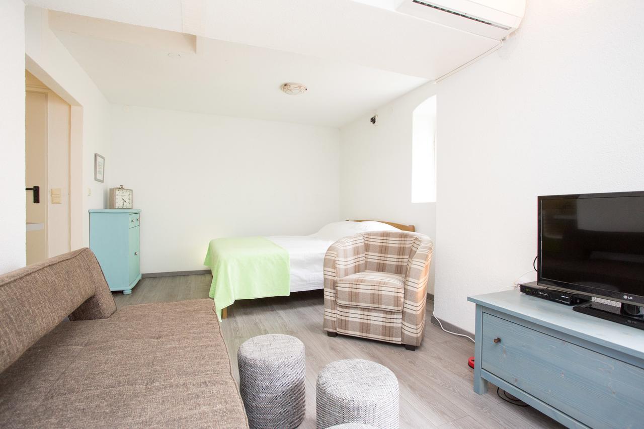 Yvonne Apartment Krk Town Luaran gambar