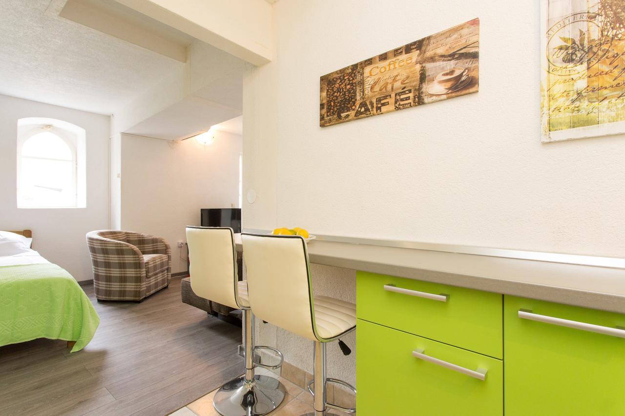 Yvonne Apartment Krk Town Luaran gambar